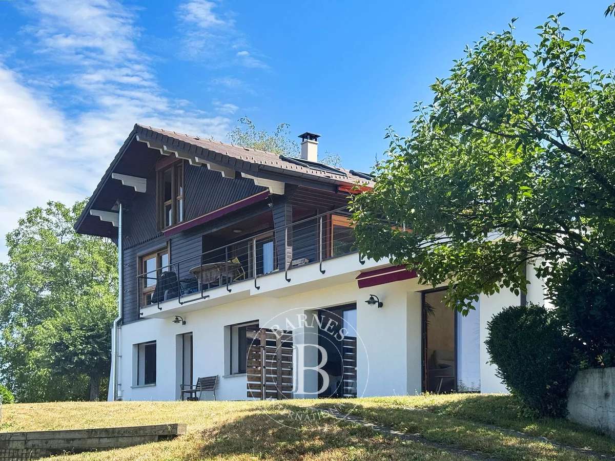 Maison Pugny-Chatenod