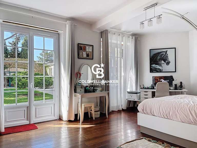 Maison Puilboreau - 4 chambres - 344m²