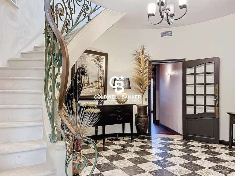 Maison Puilboreau - 4 chambres - 344m²