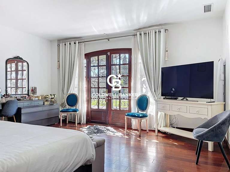 Maison Puilboreau - 4 chambres - 344m²