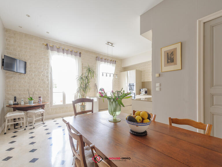 Villa Puilboreau - 3 chambres - 221m²