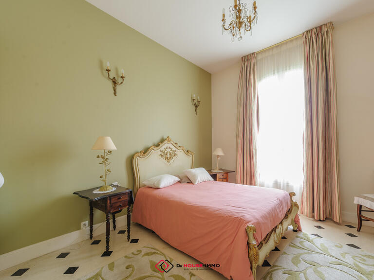 Villa Puilboreau - 3 chambres - 221m²