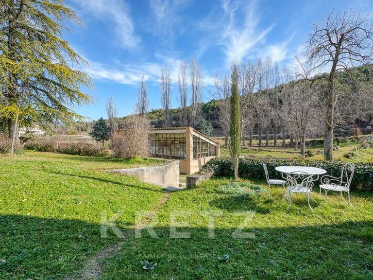 Maison Puimoisson - 11 chambres - 500m²