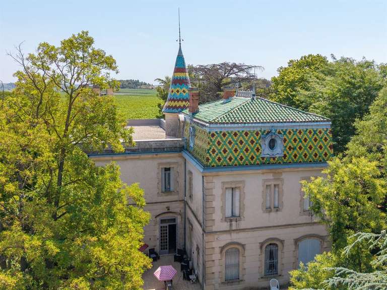 Domaine viticole Puisserguier - 18 chambres - 781m²