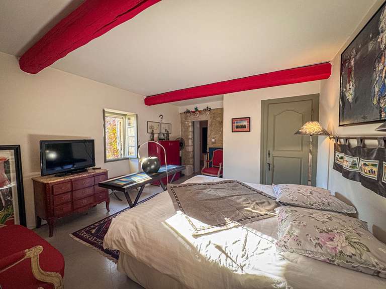 House Pujaut - 5 bedrooms - 155m²