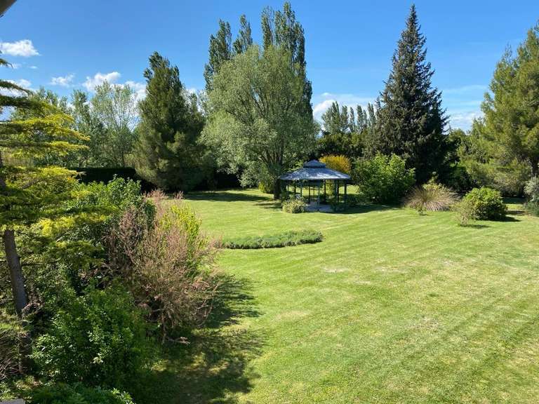 Maison Pujaut - 4 chambres - 313m²