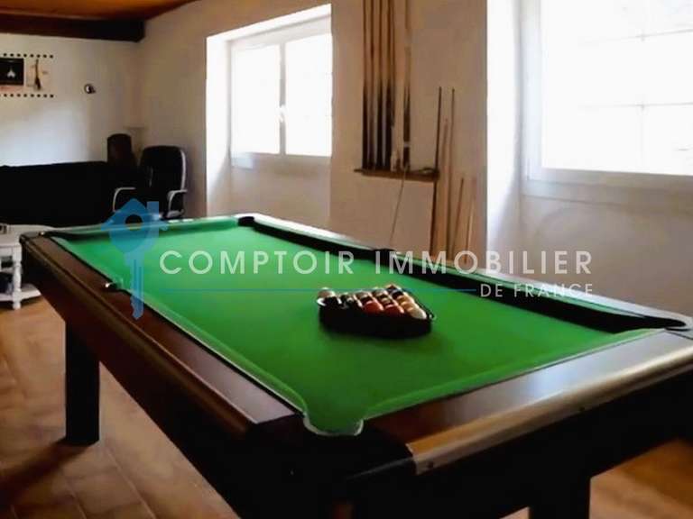 Maison Pujaut - 6 chambres - 244m²