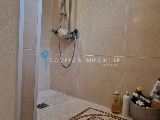 Maison Pujaut - 6 chambres - 244m²