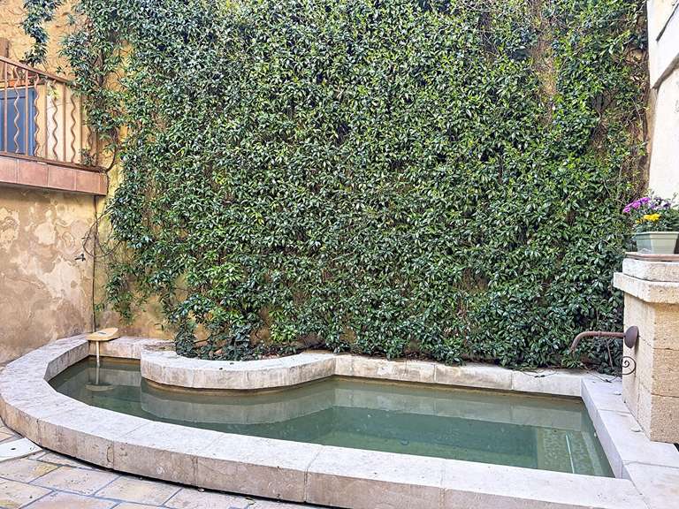 Maison Pujaut - 5 chambres - 162m²