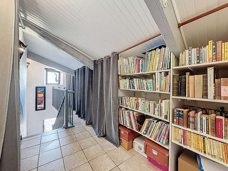 Maison Pujaut - 5 chambres - 162m²