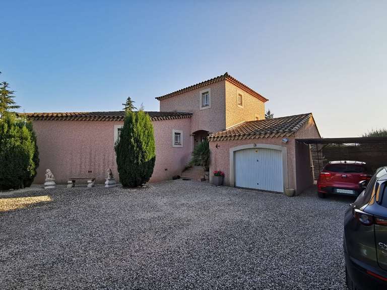 Maison Pujaut - 5 chambres - 151m²
