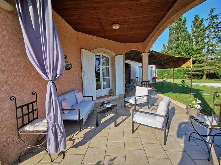 Maison Pujaut - 5 chambres - 151m²