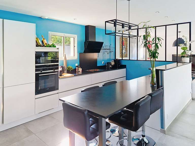 Maison Pujaut - 5 chambres - 203m²