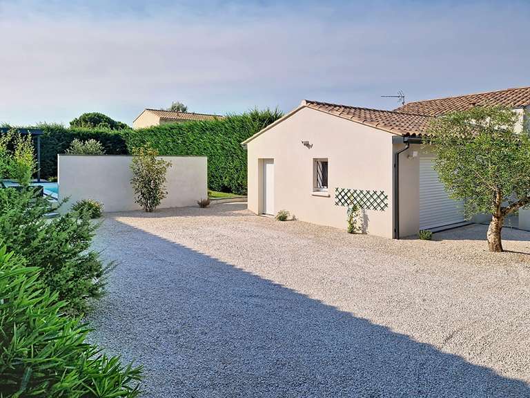 Maison Pujaut - 5 chambres - 203m²