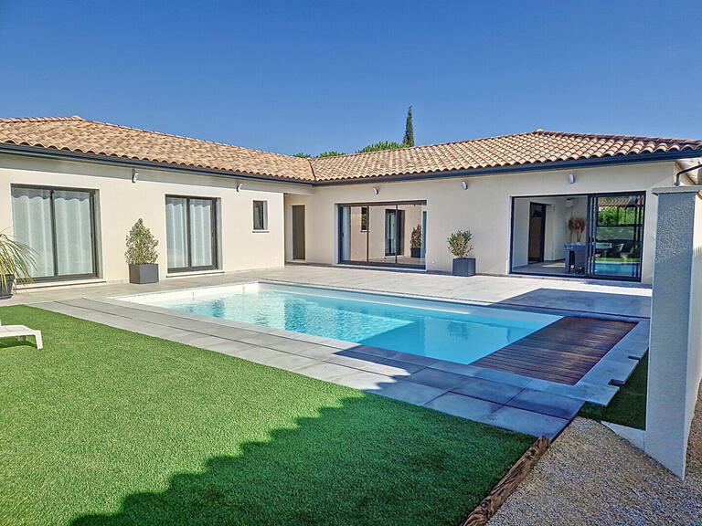 Villa Pujaut - 4 bedrooms - 230m²