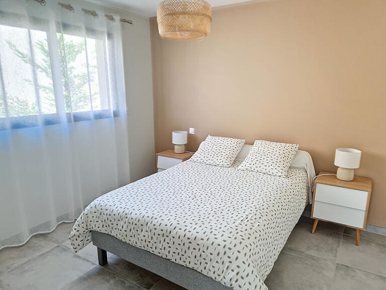 Villa Pujaut - 4 bedrooms - 230m²