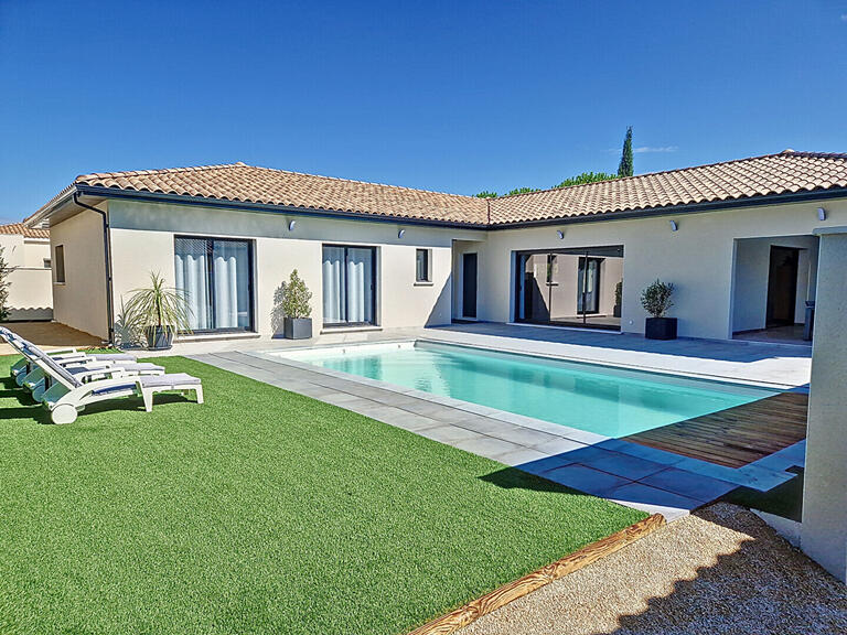 Villa Pujaut - 4 bedrooms - 230m²