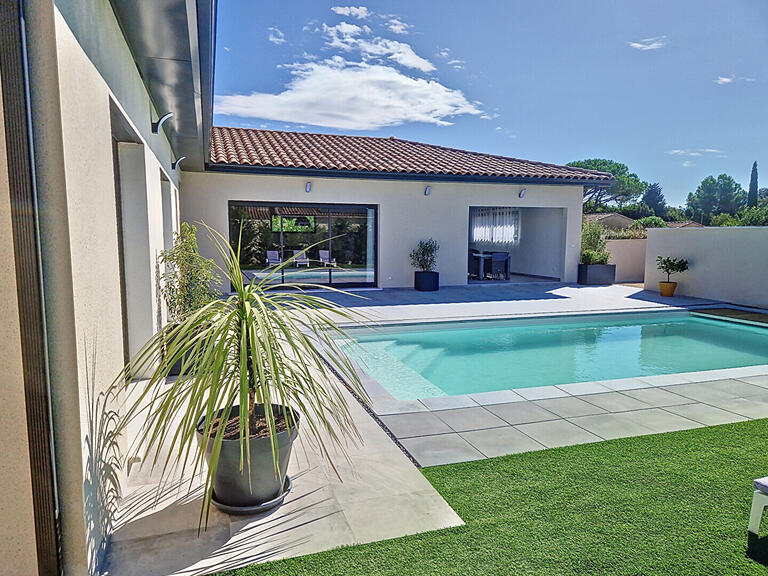 Villa Pujaut - 4 bedrooms - 230m²