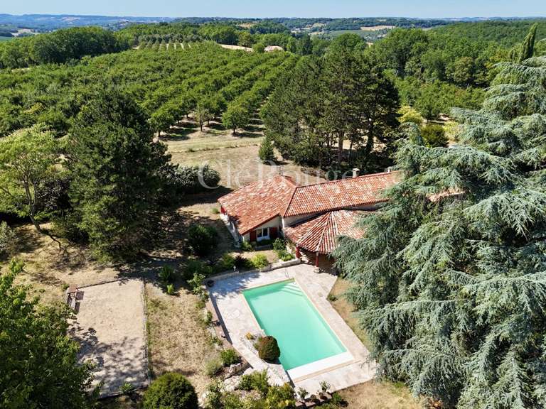 Maison Pujols - 4 chambres - 265m²