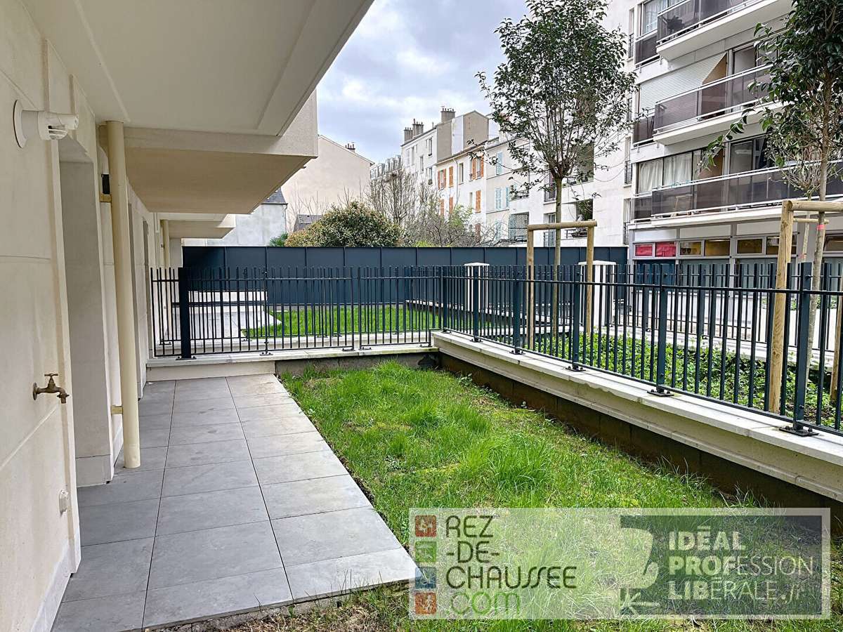 Apartment Puteaux