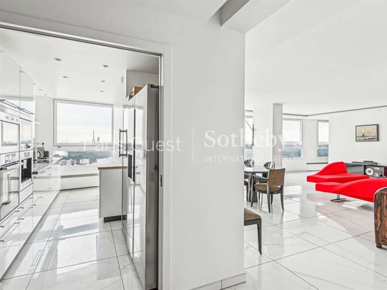 Apartment Puteaux - 3 bedrooms - 145m²
