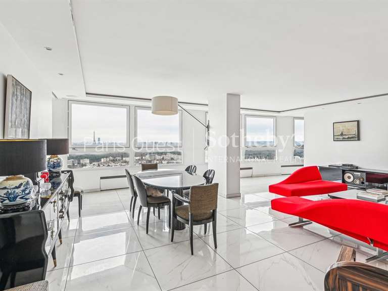 Appartement Puteaux - 3 chambres - 145m²