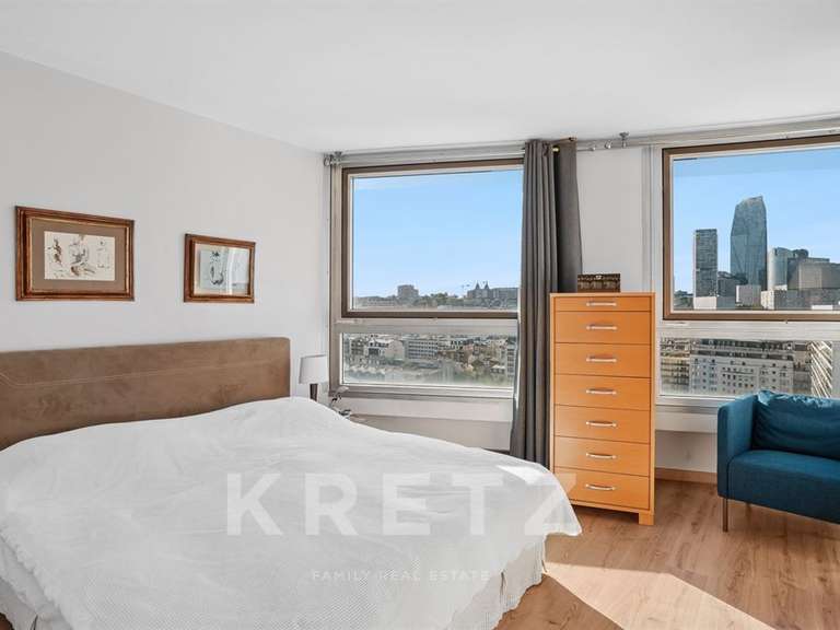 Appartement Puteaux - 3 chambres - 140m²