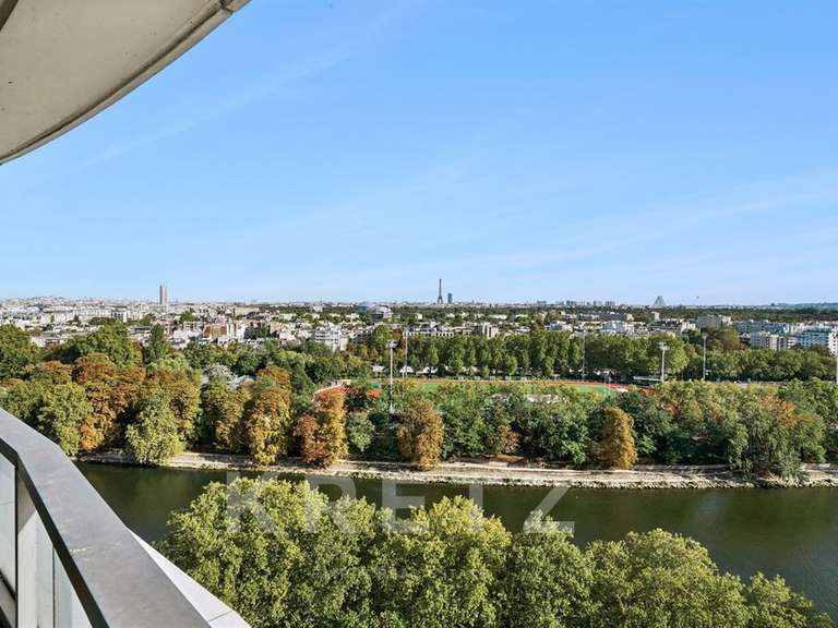 Appartement Puteaux - 3 chambres - 140m²