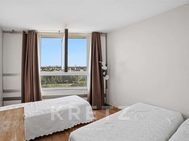 Appartement Puteaux - 3 chambres - 140m²