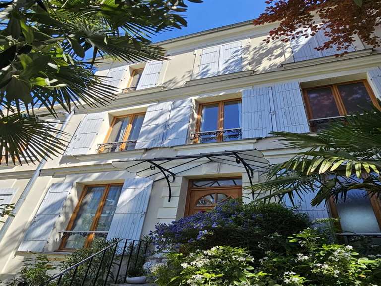Maison Puteaux - 7 chambres - 350m²