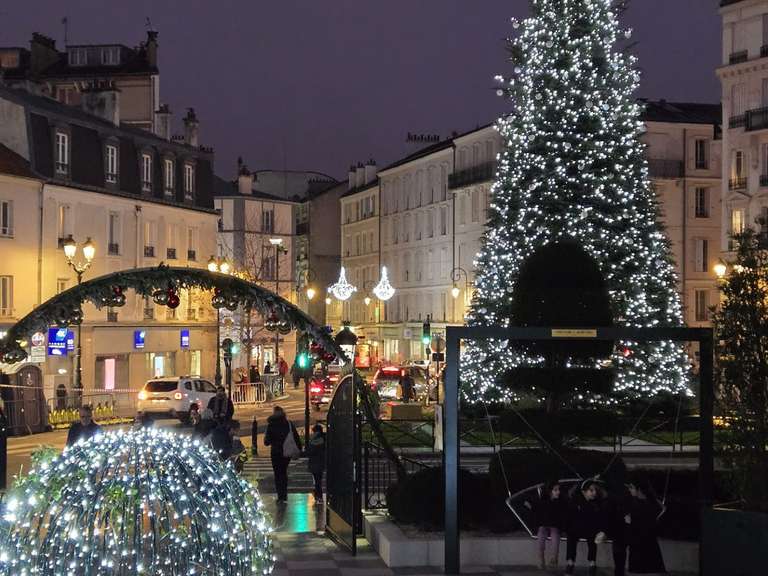 Maison Puteaux - 7 chambres - 350m²