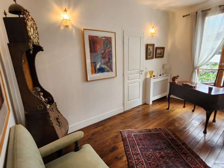 House Puteaux - 7 bedrooms - 350m²
