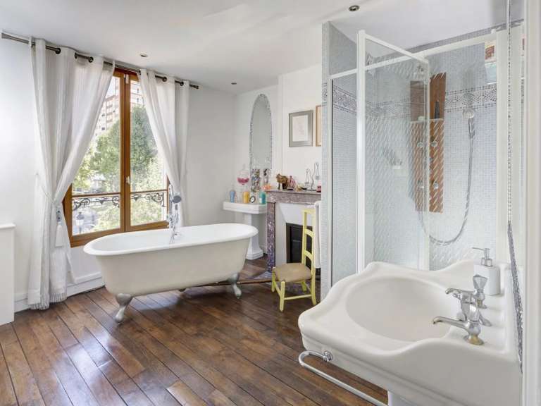 House Puteaux - 7 bedrooms - 350m²