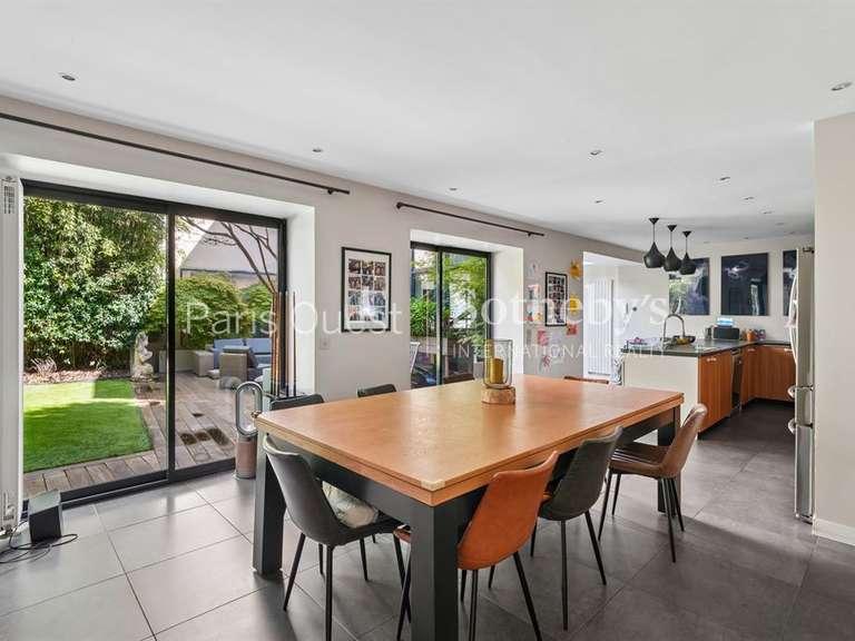 Maison Puteaux - 384m²