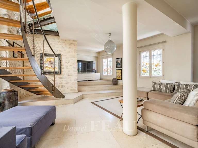 Maison Puteaux - 4 chambres - 205m²