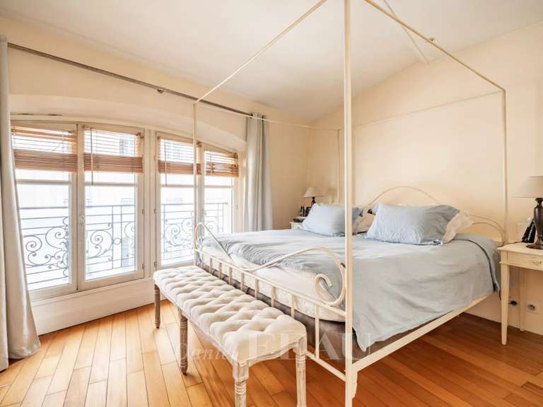 Maison Puteaux - 4 chambres - 205m²