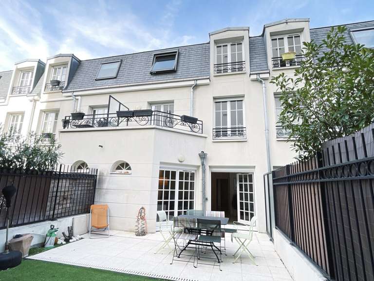 Maison Puteaux - 4 chambres - 135m²