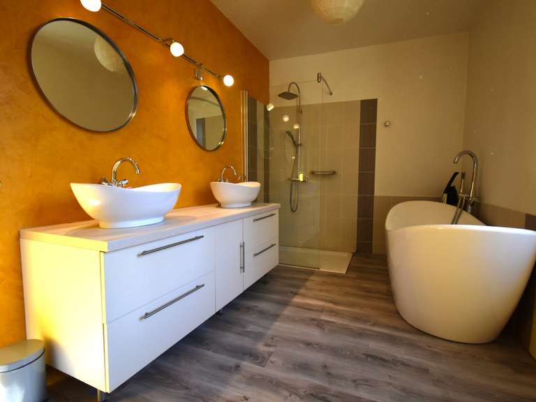 Maison Puy-l'Évêque - 10 chambres - 475m²