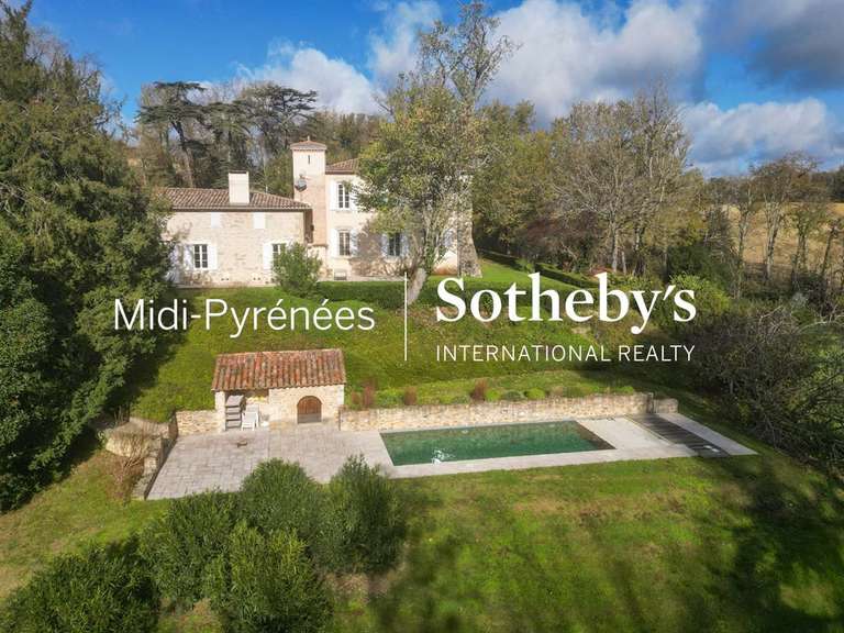 Maison Puylaurens - 7 chambres - 458m²