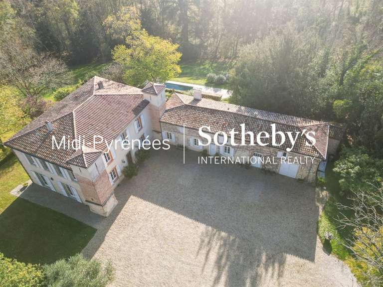 Maison Puylaurens - 7 chambres - 458m²