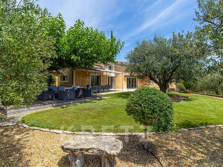 Maison Puyméras - 7 chambres - 274m²