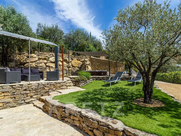 Maison Puyméras - 7 chambres - 274m²
