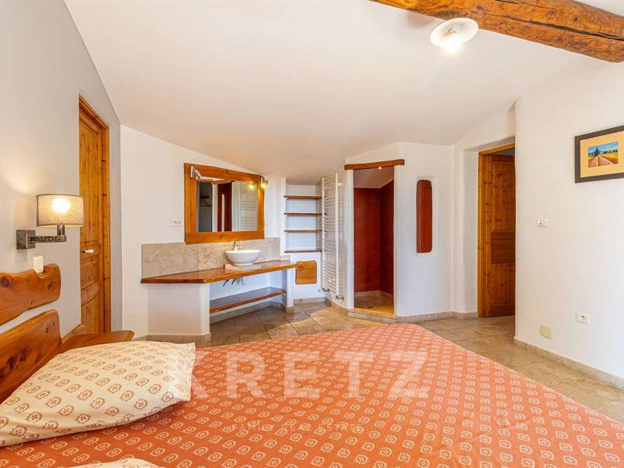 House Puyméras
