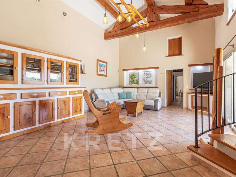 Maison Puyméras - 7 chambres - 274m²