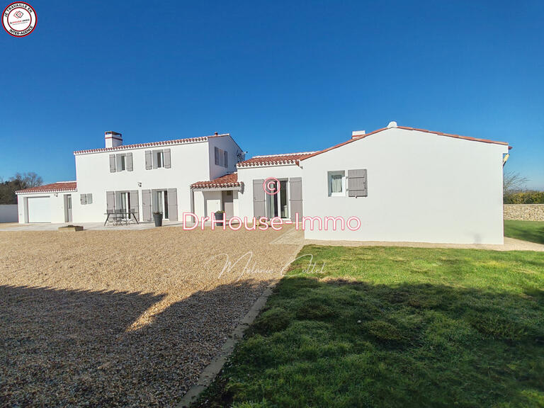 Villa Puyravault - 4 bedrooms - 184m²