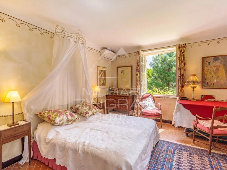 Maison Puyvert - 7 chambres - 480m²