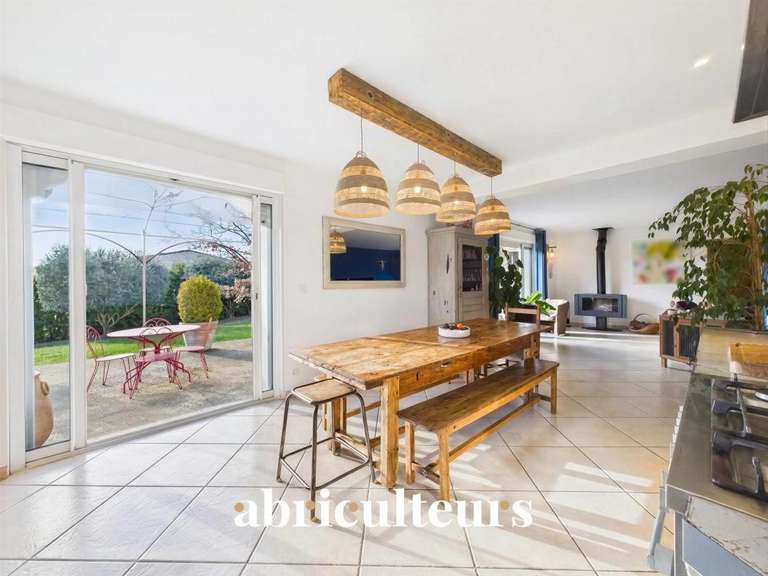 Maison Puyvert - 4 chambres - 171m²