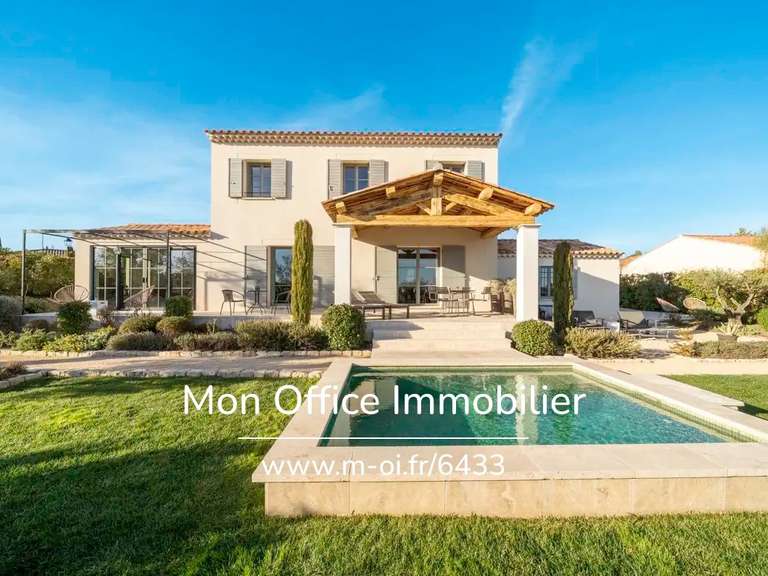 Propriété Puyvert - 5 chambres - 145m²