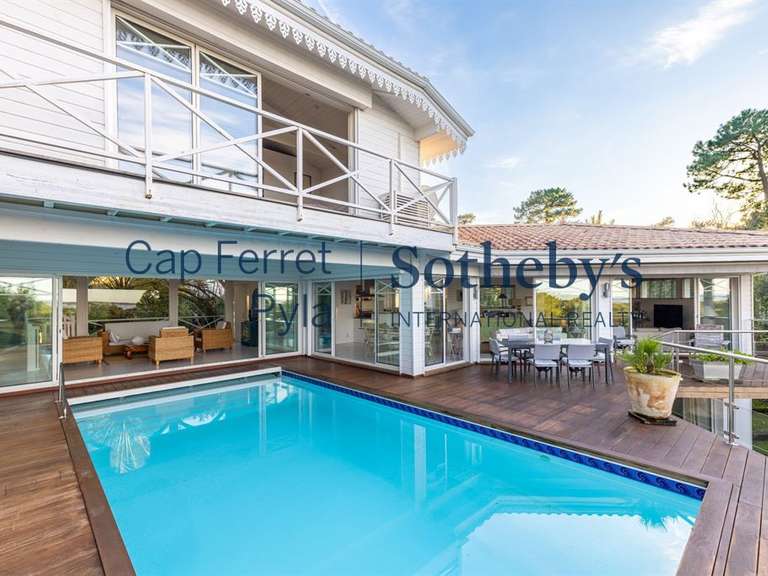 Maison Pyla-sur-mer - 7 chambres - 298m²