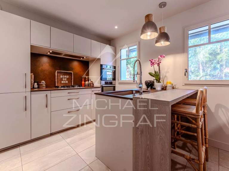 Maison Pyla-sur-mer - 5 chambres - 250m²